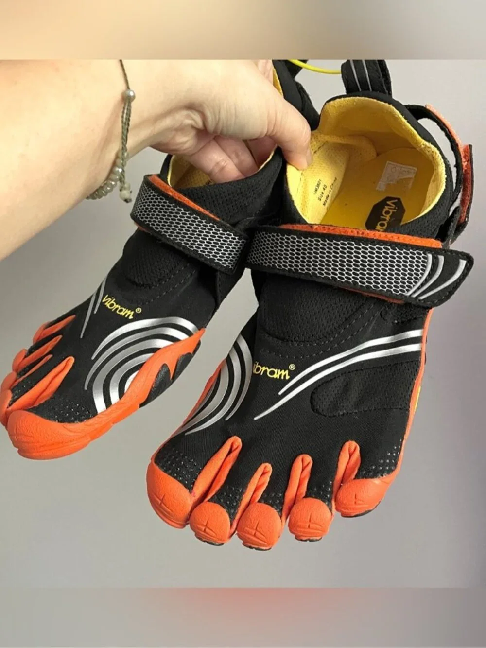 Vibram FiveFingers Black Orange Komodo Sport KMD Shoes - 40